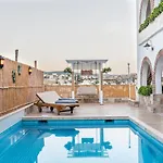 The Poyz Bodrum Гумбет