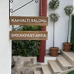 The Poyz Bodrum Гумбет