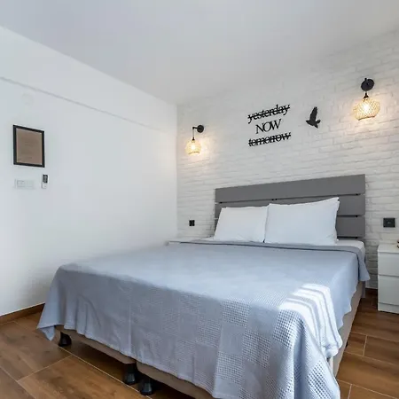 The Poyz Bodrum Oda ve Kahvaltı Gümbet