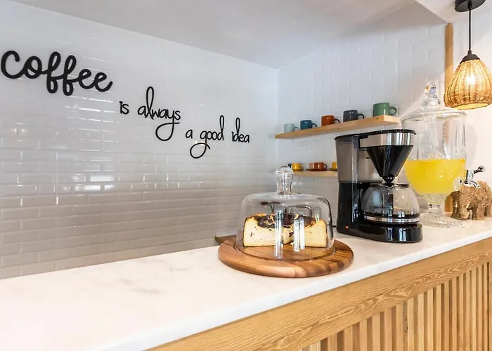 The Poyz Bodrum Couette-café