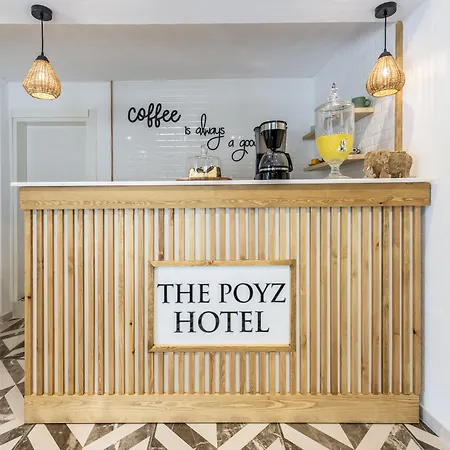 住宿加早餐酒店 The Poyz Bodrum 居姆贝特